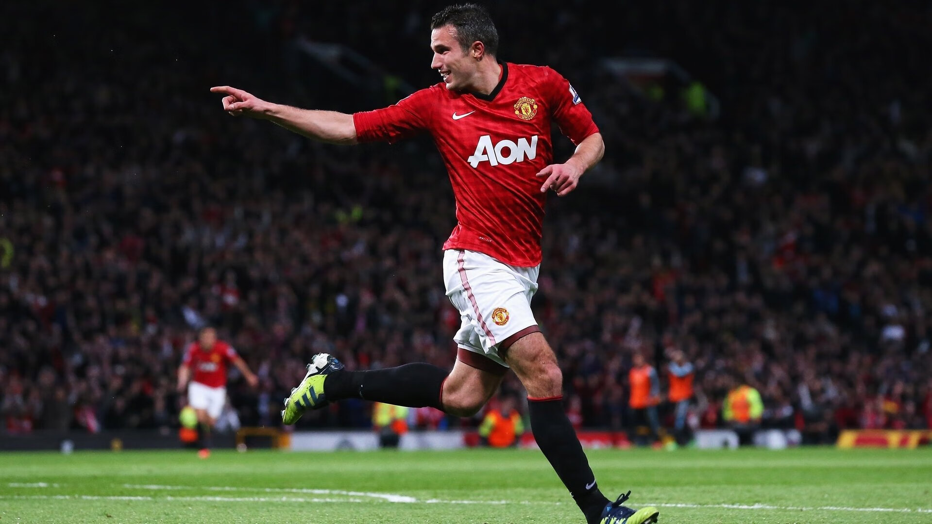 《英雄联盟》巅峰预选火爆启幕,冠军之战一触即发!